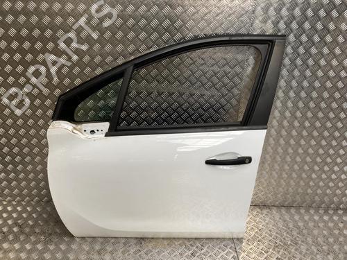 Used Left front door PEUGEOT 208 I (CA_, CC_) 1.0 VTi (68 hp) 31244364