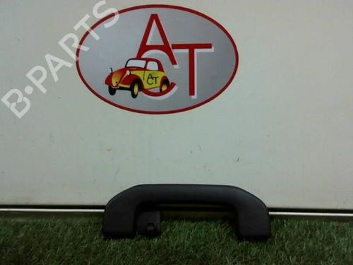 Håndtag i tag MERCEDES-BENZ GLA-CLASS (X156) GLA 180 CDI / d (156.912) (109 hp) 12973473