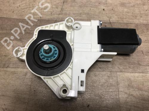 BP23128553E21 main image