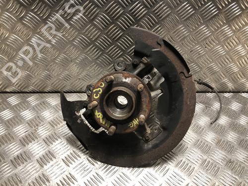 Mangueta delantera izquierda Mangueta delantera izquierda VOLVO C30 (533) 1.6 D (109 hp) 34247687 34247687