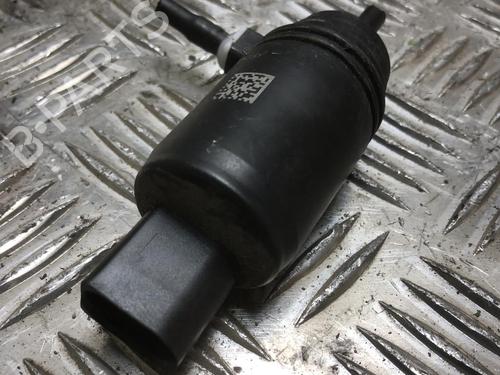 Washer pump BMW 1 (F21) 118 d | BP24314167E24