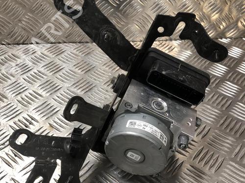 Used ABS pump RENAULT ESPACE V (JR_) 1.6 dCi 160 (160 hp) 31200207