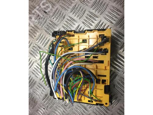 Fuse box PEUGEOT 2008 I (CU_) 1.6 BlueHDi 100 | BP23045067E1 