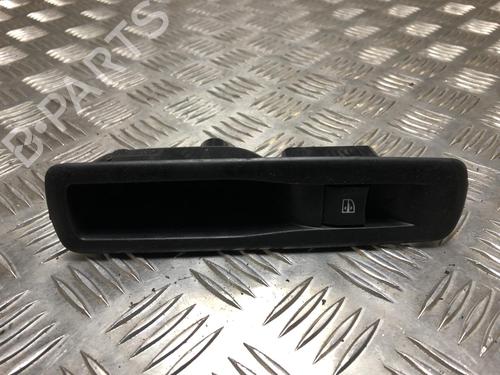 Used Right rear window switch RENAULT LAGUNA III (BT0/1) 1.5 dCi (BT00, BT0A, BT0T, BT1J) (110 hp) 23109925