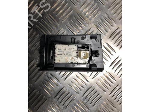 Right rear window switch TOYOTA AURIS (_E18_) 1.2 (NRE185_, NRE185R) | BP21774314I28 
