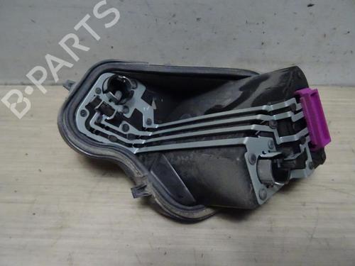 Used Licence plate light RENAULT MEGANE III Grandtour (KZ0/1) 1.5 dCi (KZ09, KZ0D, KZ1G, KZ29, KZ14, KZ1W, KZ10, KZ1F,... (110 hp) 13291186