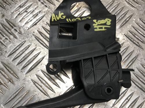 Indvendigt håndtag PEUGEOT 5008 II (MC_, MJ_, MR_, M4_) 2.0 BlueHDi 150 (MJAHXW, MJAHXH, MJAHXN, MJAHXV, MJAHXG) (150 hp) 31199270