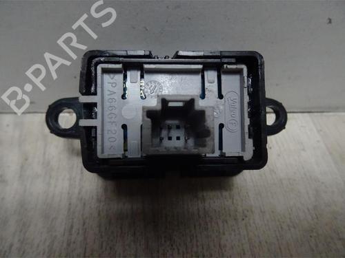 Switch RENAULT MEGANE III Coupe (DZ0/1_) 1.5 dCi (DZ09, DZ0D, DZ1F, DZ1G, DZ14, DZ29) | BP13136804I30 