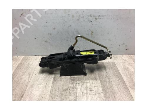 Jack Kit PEUGEOT 106 II (1A_, 1C_) 1.0 i | BP30785059C119 