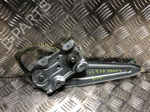 Used Rear left window mechanism TOYOTA YARIS (_P9_) 1.4 D-4D (NLP90_, NLP90R) (90 hp) 23036819