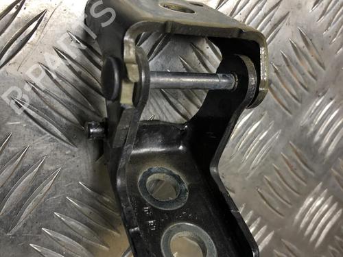 Used Hinge/Door check strap Hinge/Door check strap PEUGEOT 2008 II (UD_, US_, UY_, UJ_, UR_, UC_) 1.5 BlueHDI 100 (102 hp) 23873820 23873820