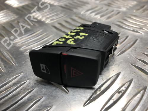 Used Warning switch BMW 1 (F21) 118 d (150 hp) 24321837