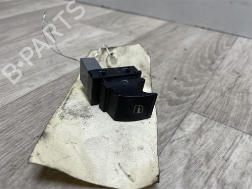Used Switch SEAT IBIZA IV (6J5, 6P1) 1.2 (60 hp) 25305257