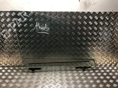 Used Front right door window RENAULT SCÉNIC III (JZ0/1_) 1.2 TCe (116 hp) 31244717