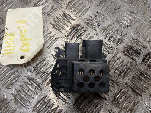 Heater resistor PEUGEOT EXPERT Van (V_) 1.5 BlueHDi 120 | BP31199734M108