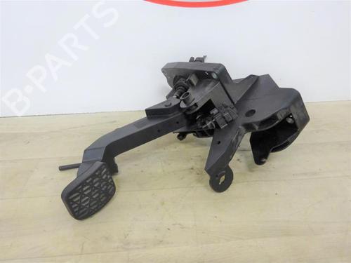 Clutch pedal MERCEDES-BENZ A-CLASS (W169) A 180 CDI (169.007, 169.307) | BP12961403I13 