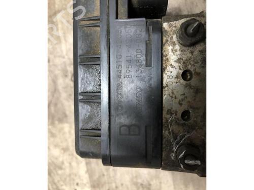 ABS pump TOYOTA RAV 4 II (_A2_) 2.0 D 4WD (CLA20_, CLA21_, CLA20R, CLA21R) | BP23873367M43 