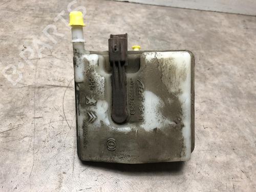 Used Brake master cylinder PEUGEOT 5008 (0U_, 0E_) 1.6 HDi (112 hp) 20089511