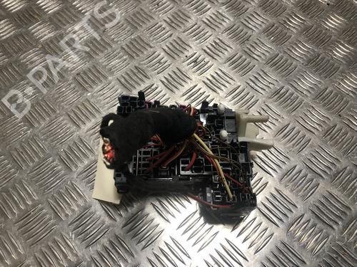 Fuse box VW GOLF VII (5G1, BQ1, BE1, BE2) 1.6 TDI | BP31201954E1