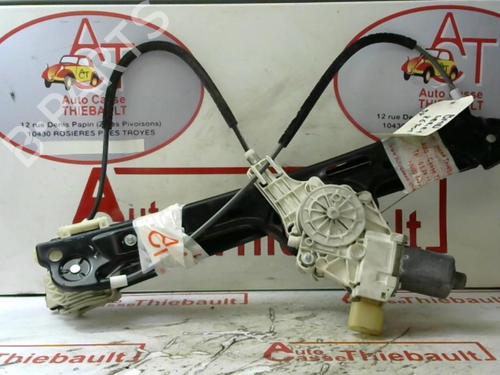 Rudehejsemekanisme Højre foran BMW 1 (E87) 118 d (122 hp) 31186216