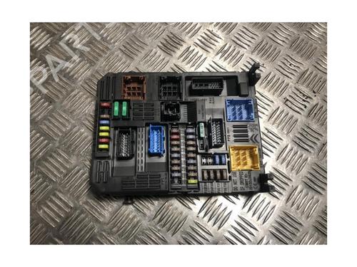 Fuse box CITROËN C4 Picasso II 1.6 BlueHDi 120 | BP27745767E1