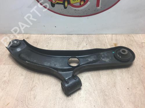 Used Left front suspension arm Left front suspension arm SUZUKI SWIFT III (MZ, EZ) 1.3 DDiS (RS413D) (69 hp) 20619706 20619706