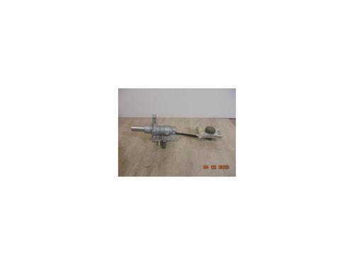 Used Brake master cylinder PEUGEOT 308 II (LB_, LP_, LW_, LH_, L3_) 1.6 BlueHDi 120 (120 hp) 13277093