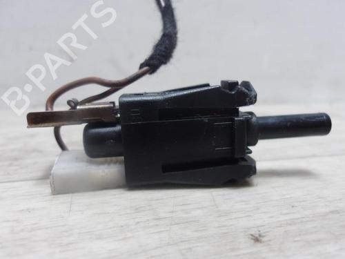 Used Switch MERCEDES-BENZ C-CLASS Coupe (CL203) C 220 CDI (203.708) (150 hp) 12976423