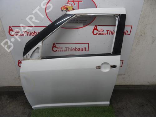 Dør venstre foran SUZUKI SWIFT III (MZ, EZ) 1.3 DDiS (RS413D) | BP30781323C2