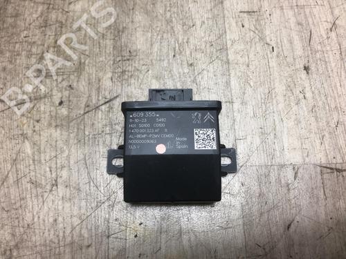 Used Control unit PEUGEOT 2008 II (UD_, US_, UY_, UJ_, UR_, UC_) 1.5 BlueHDI 130 (131 hp) 20625601