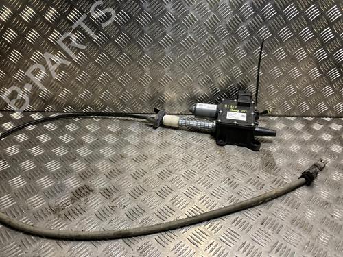 Used Electric handbrake PEUGEOT 3008 I MPV (0U_) 1.6 THP (156 hp) 33028925