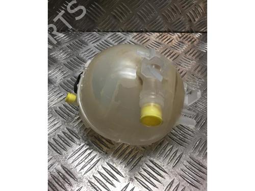 Expansion tank PEUGEOT 208 II (UB_, UP_, UW_, UJ_) 1.2 PureTech 100 | BP25880888C120 