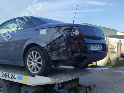 Brugte RENAULT MEGANE II Coupé-Cabriolet (EM0/1_)  1.9 dCi  4636024