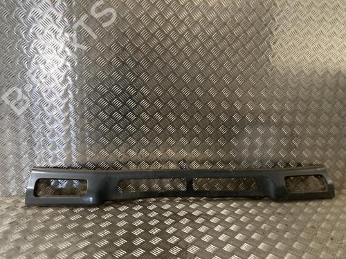 Used Grille Grille 38968583 38968583