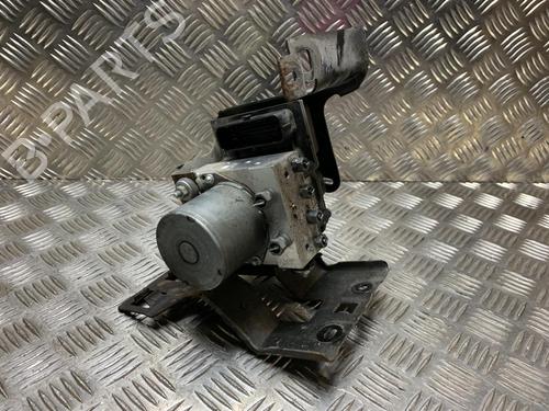 Used ABS pump PEUGEOT 5008 (0U_, 0E_) 1.6 HDi (110 hp) 23390191