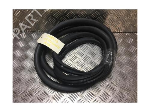 Rubber door seal CITROËN C4 Picasso II 1.6 HDi / BlueHDi 115 | BP24872964C142 