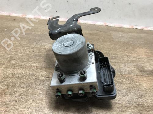 Used ABS pump JAGUAR XE (X760) 2.0 D (180 hp) 20623261