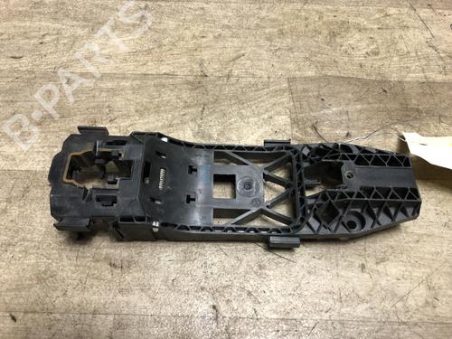 rear-left-exterior-door-handle-vw-golf-vi-5k1-2008-2009-2010-2011-2012-2013-2014-23186769 main image