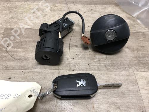 Used Ignition barrel PEUGEOT 208 I (CA_, CC_) 1.2 PureTech 82 (82 hp) 23063360