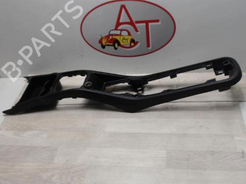 Mittelkonsole FIAT GRANDE PUNTO (199_) 1.3 D Multijet (75 hp) 29214591