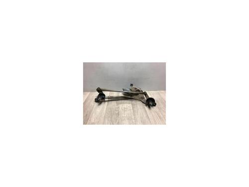 Used Front wiper motor TOYOTA YARIS (_P9_) 1.3 VVT-i (SCP90_, SCP90R) (87 hp) 20612806