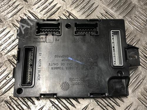 Used Control unit RENAULT TRAFIC III Van (FG_) 2.0 dCi 120 (FGMN) (120 hp) 31202755