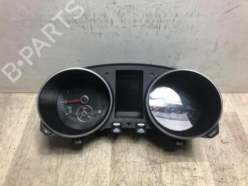 Kombinert Instrument VW GOLF VI (5K1) 1.4 TSI (122 hp) 23035222