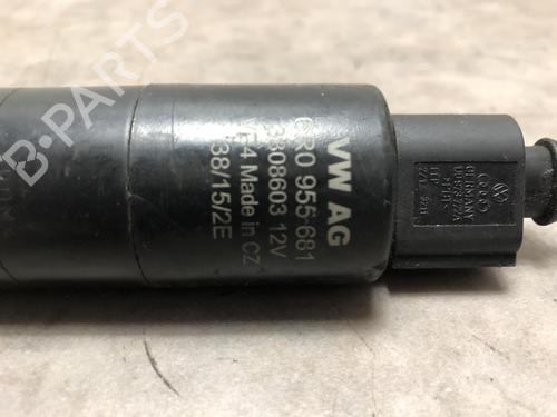 Washer pump AUDI A3 Sportback (8VA, 8VF) 1.6 TDI | BP23128581E24