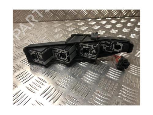 Licence plate light RENAULT SCÉNIC II (JM0/1_) 1.5 dCi (JM1E, JM16) | BP25748248I40 
