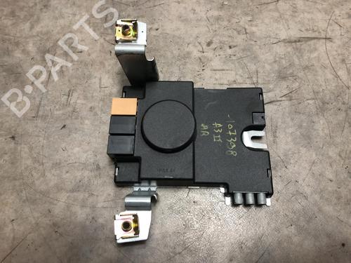 Antenna/Base AUDI A3 (8P1) 2.0 TDI 16V quattro (140 hp) 31185722