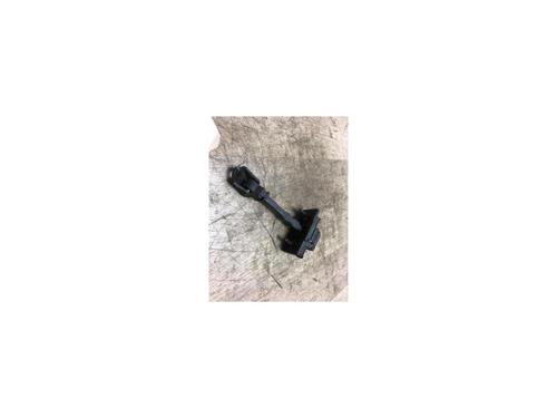 Used Hinge/Door check strap PEUGEOT 3008 II SUV (MC_, MR_, MJ_, M4_) 1.2 THP/ PureTech 130 (MRHNSM, MRHNSU, MRHNSJ, MRHNYW,... (131 hp) 20622722