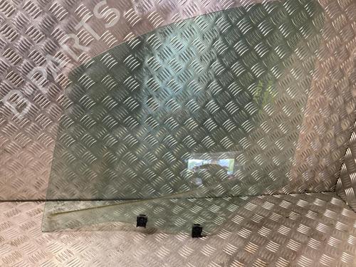 Used Front left door window Front left door window 36800085 36800085