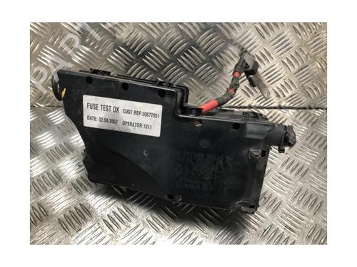 Fuse box VOLVO C30 (533) 1.6 D | BP26645943E1 