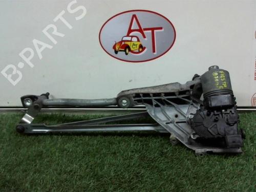 Used Front wiper motor FORD FIESTA VI (CB1, CCN) 1.4 TDCi (70 hp) 13037231